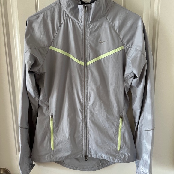 Nike Jackets & Blazers - Nike full zip gray line windbreak XS jacket
